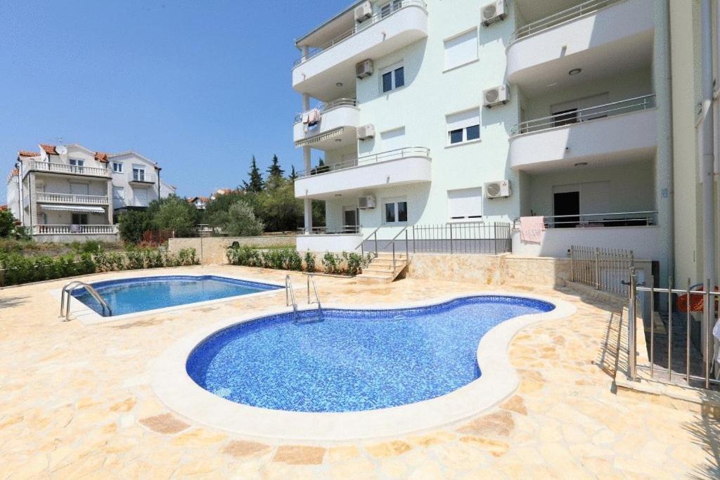 Apartments Paradise Trogir Exterior photo