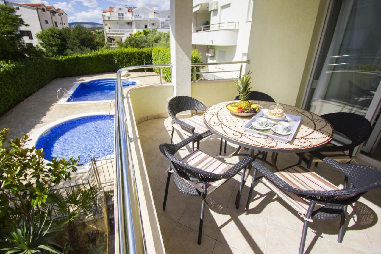 Apartments Paradise Trogir Exterior photo
