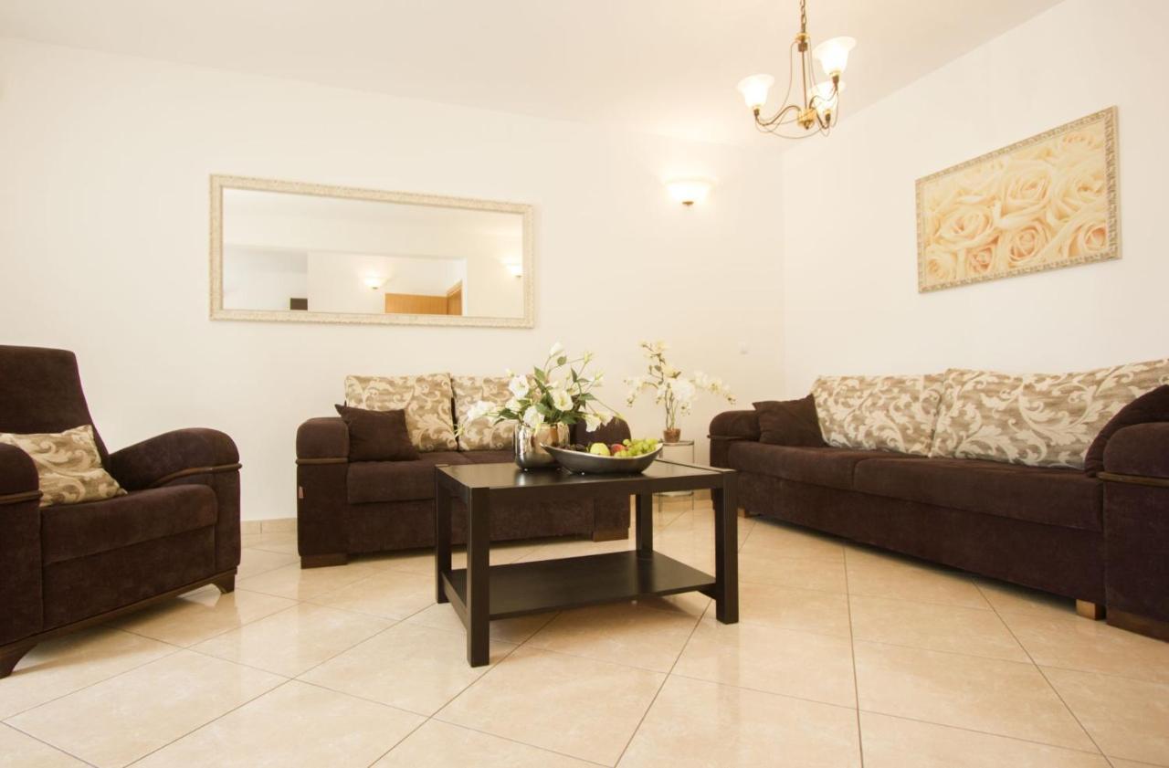Apartments Paradise Trogir Exterior photo