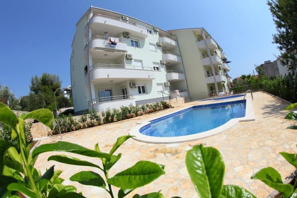Apartments Paradise Trogir Exterior photo